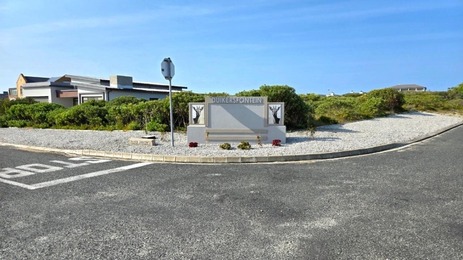 5 Bedroom Property for Sale in Kleinbaai Western Cape